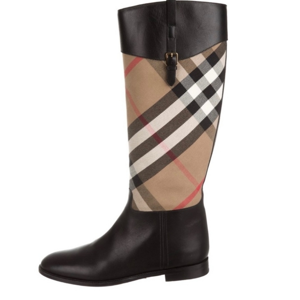 Black leather Burberry knee-high boots